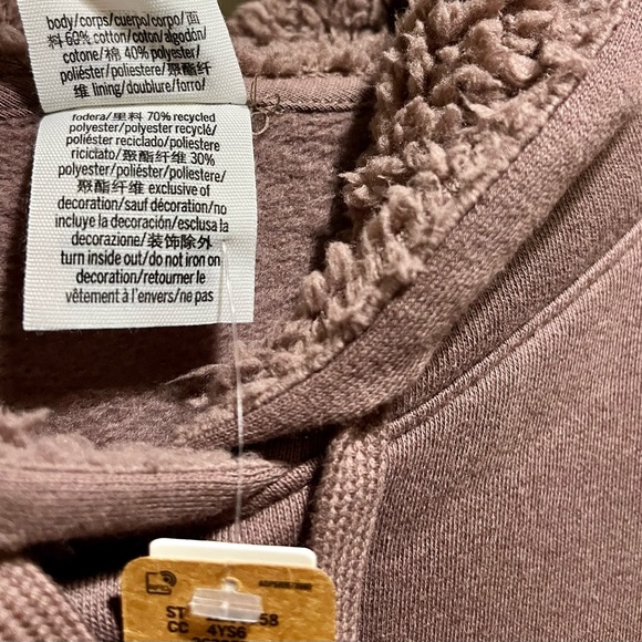 NWT Pink VS Love Pink sweatshirt with Sherpa and hoodie - Picture 10 of 16